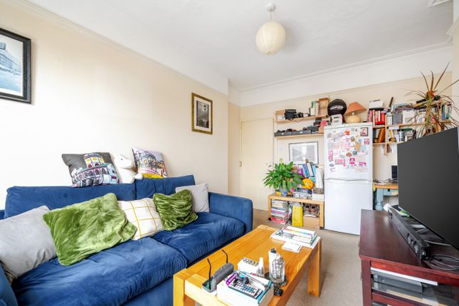 Flat 4 Lancing House, 36, Salisbury Road, West Sussex photo 4