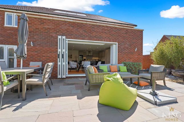6, Deerhurst Gardens, Welford On Avon photo 4