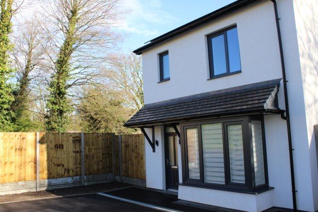 Thumbnail Detached house to rent in Bagillt Road, Holywell