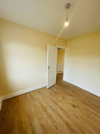 195, Walton Road, London photo 2
