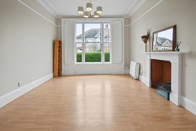 2 . 69, Woodlands Road, Isleworth photo 2