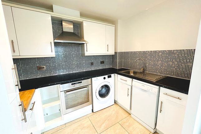 24 River House, Common Road, Evesham photo 2