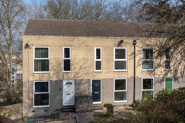 Terraced house to rent in Holloway, Bath