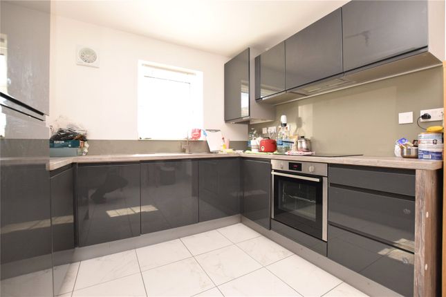 23, Whorlton Way, West Yorkshire photo 4