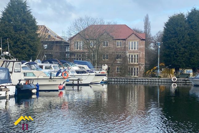Thumbnail Flat for sale in The Moorings, Thorne, Doncaster