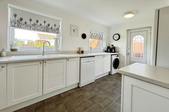 34, Queens Drive, Mildenhall photo 3