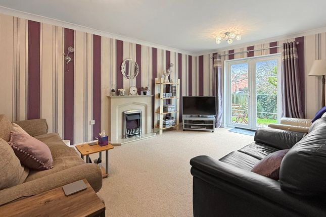 4, Caspian Gardens, Westbury photo 2
