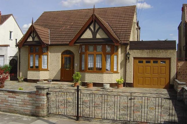 Image of 27 Westrow Gardens, Ilford, IG3 9NE
