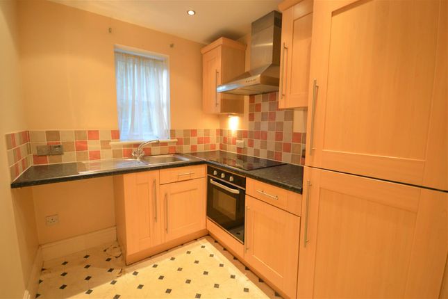 2 Bryanston Hse, 33 South St, Hererfordshire photo 3