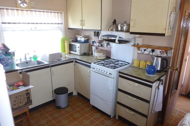83, Kingsmead Park, Allhallows, Rochester photo 2