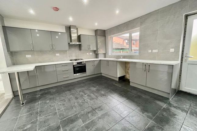 Semi-detached house to rent in Green Street, Bury