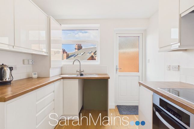 53 Robson Street, Gateshead photo 2