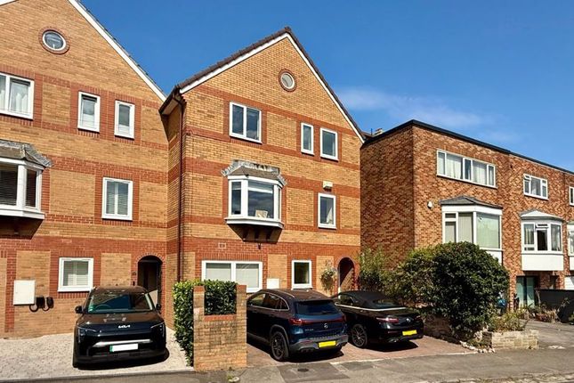 96, Worrall Road, Bristol photo 3