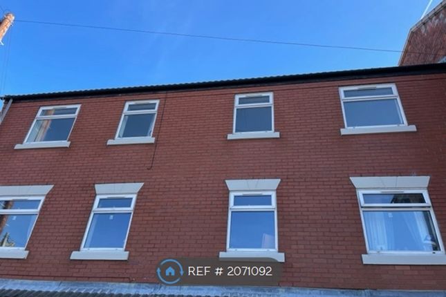 Flat to rent in Bark Street, Cleethorpes