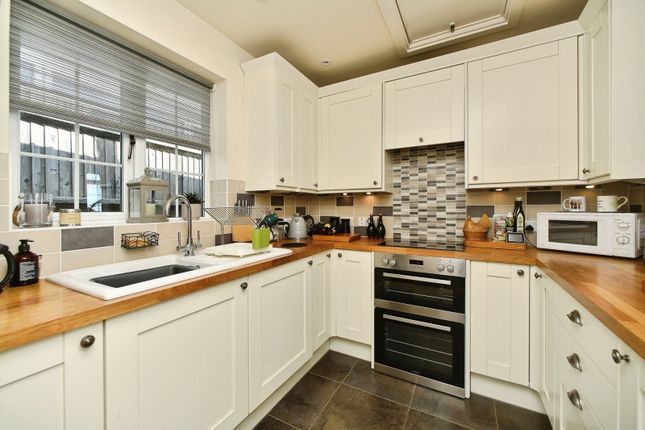 9, Lenham Road East, Brighton photo 2