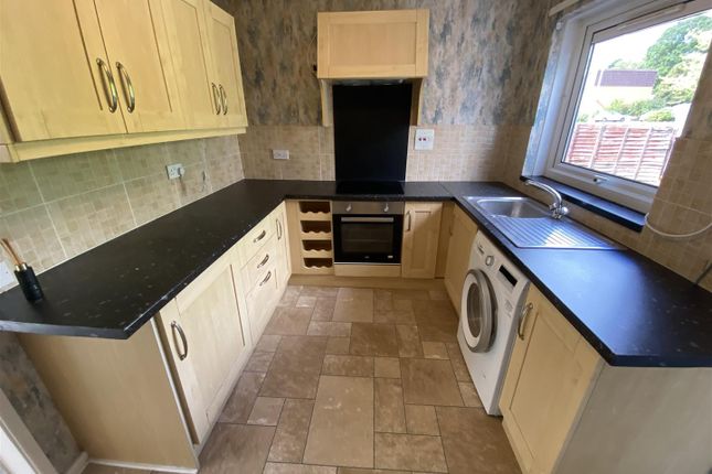 276, Stargate Close, Newton Aycliffe photo 2