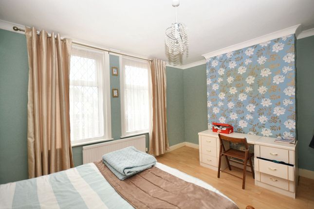 135 Kingsnorth Road, Ashford photo 4