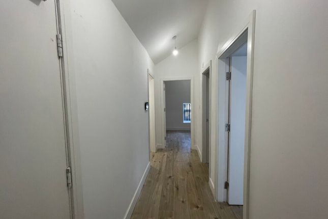 Flat 6, 49 Marsh Street, Liverpool photo 3