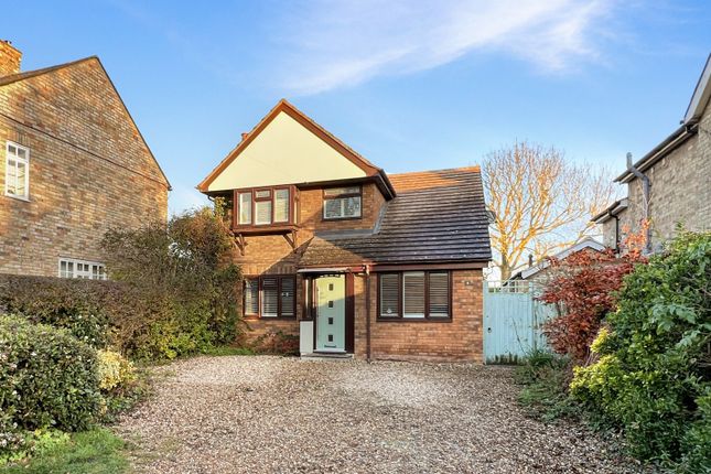 Thumbnail Detached house for sale in Hardwick Road, Toft, Cambridge