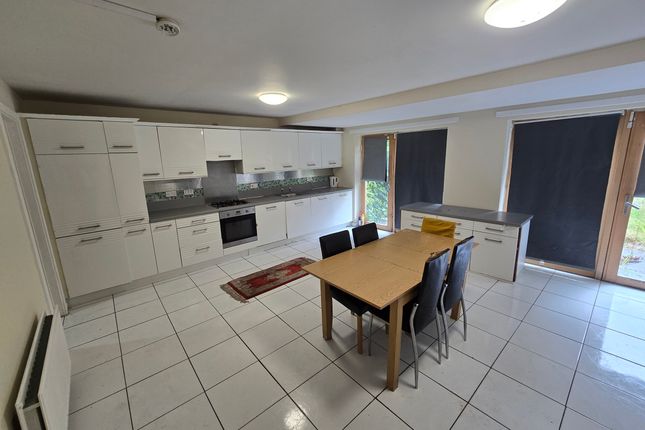 4 Langa Street, Glasgow photo 4