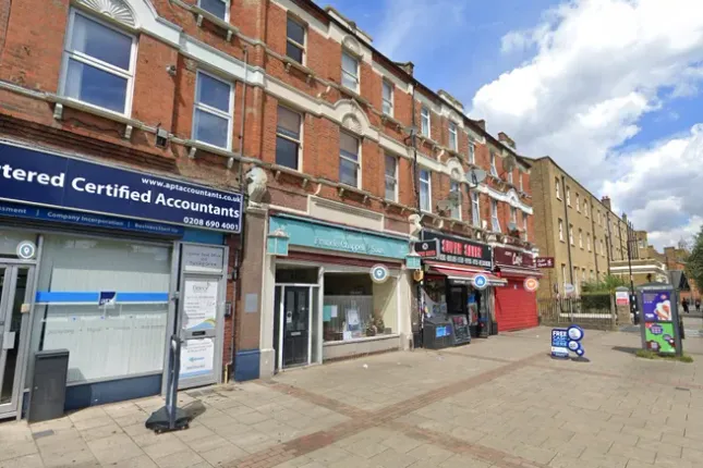 Thumbnail Retail premises to let in Lewisham High Street, London
