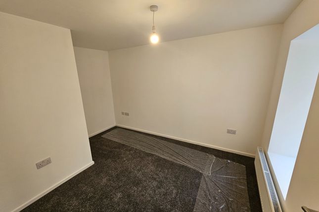 218 Old Road, Neath photo 5