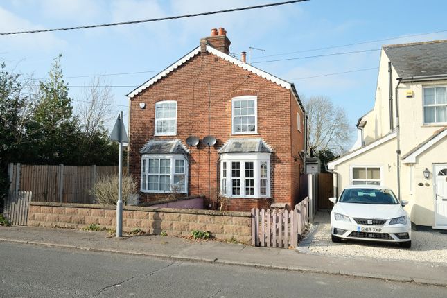 Thumbnail Cottage to rent in Ongar Road, Writtle, Chelmsford