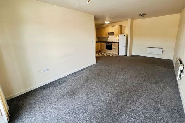 34, Astley Brook Close, Bolton photo 2