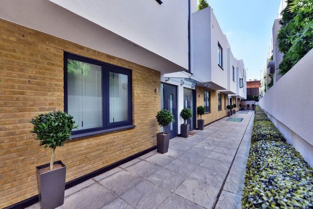 Thumbnail Mews house for sale in Whittlebury Mews West, Primrose Hill, London