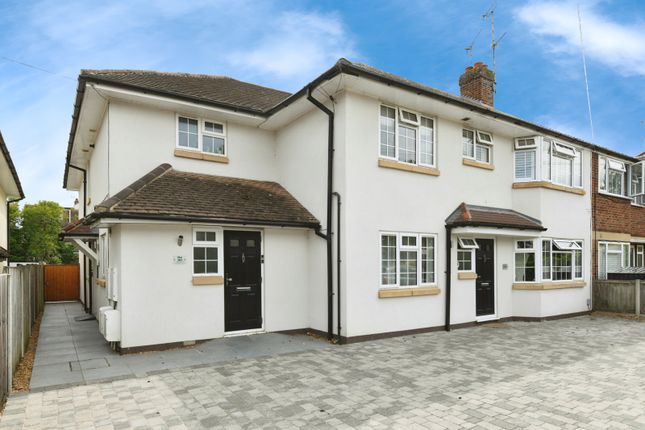 Flat 3, 28-30,, Third Avenue, Essex photo 2