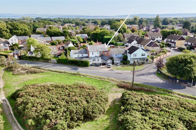 3-bed semi-detached on 49, Wainsford Road, Lymington, £485,000