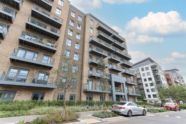 Flat for sale in East Drive, Beaufort Park, Colindale