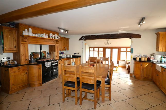 Valley View, Narberth photo 4