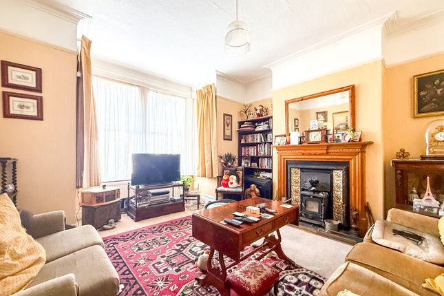5, Belmore Road, Eastbourne photo 4