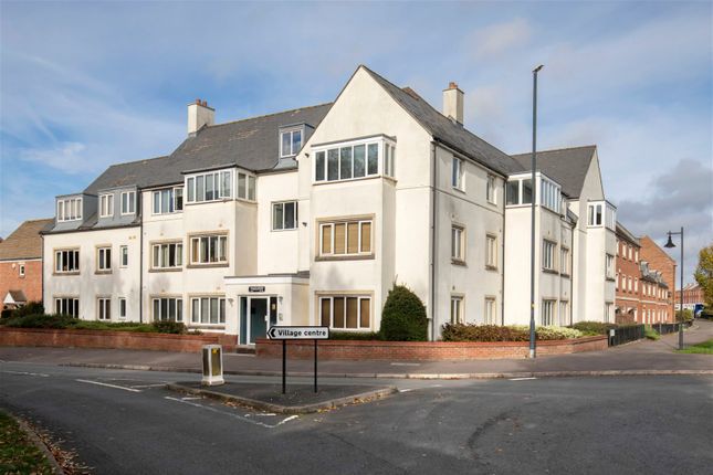 Thumbnail Flat for sale in Walton House, Redhouse Way, Swindon