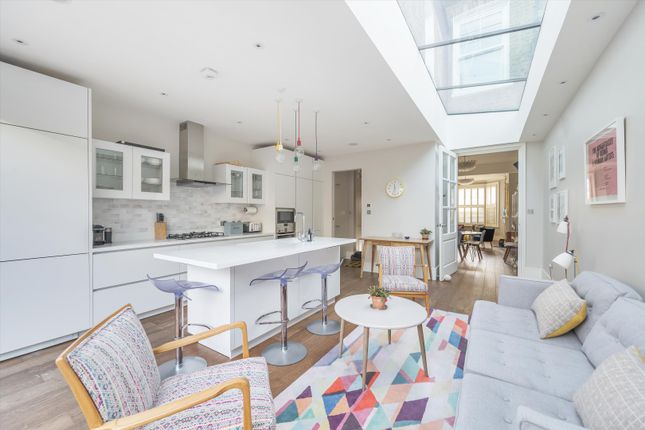 Thumbnail Terraced house for sale in Brooksville Avenue, London