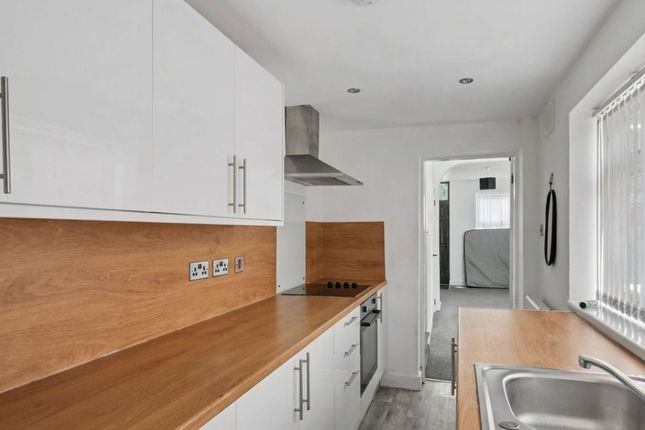 2 bed property for rent in Penkhull New Road, Stoke-On-Trent ST4