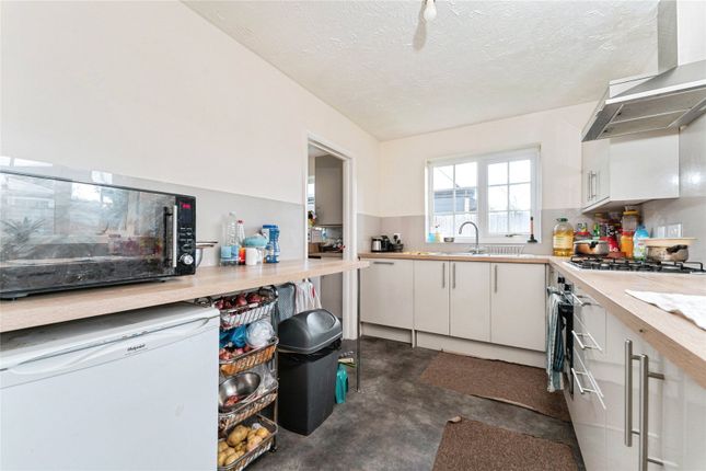 124, The Rowans, Cambridge photo 4