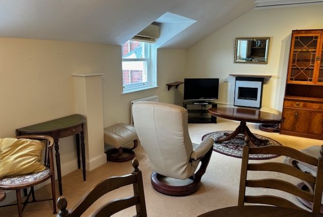 Flat to rent in The Quay, Exeter