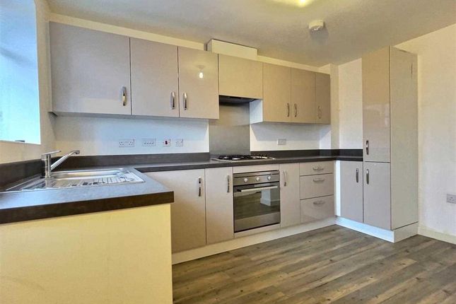 Kelvin Drive, Cannock photo 3