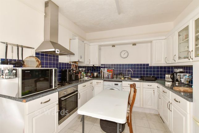 1, Queens Gardens, Herne Bay photo 2