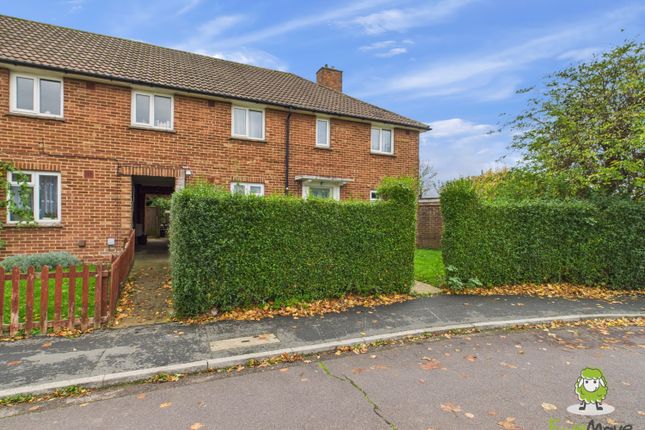 Ewemove Estate Agents Basingstoke - St Andrews Roa