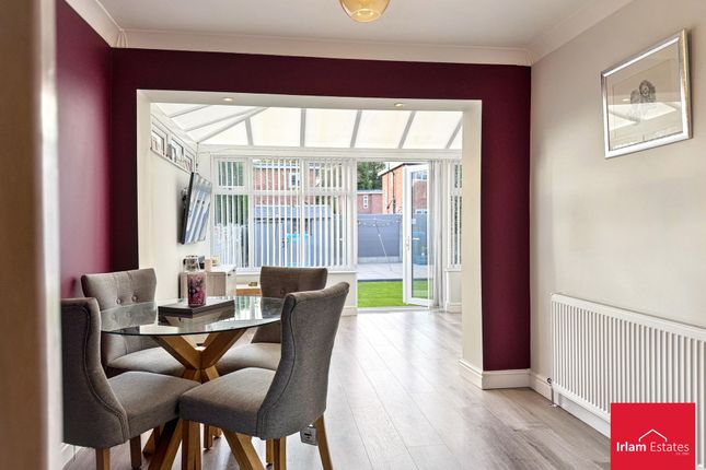 5 Berkshire Drive, Manchester photo 4