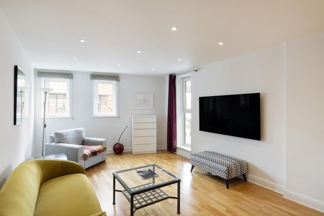 Flat for sale in New Globe Walk, London