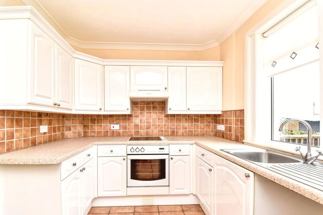 17 St. Mirrens Road, Glasgow photo 3