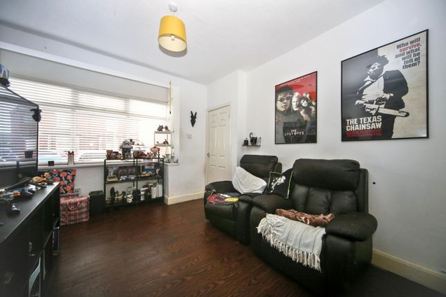 97 North Street, Wigan photo 4