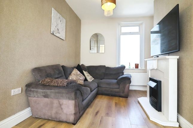 28, Craddock Street, Cardiff photo 4