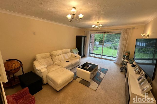 Flat 4 Norton Grange, 26, Lindsay Road, Poole photo 2