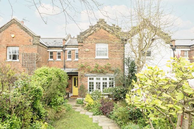Thumbnail Terraced house for sale in Victoria Road, East Sheen