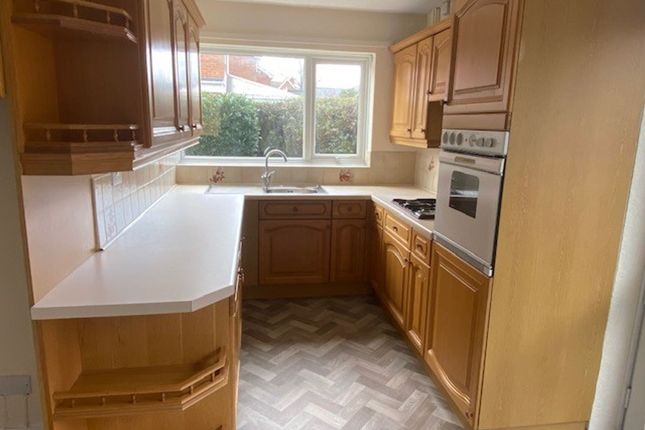 9 The Paddocks, Newark photo 3